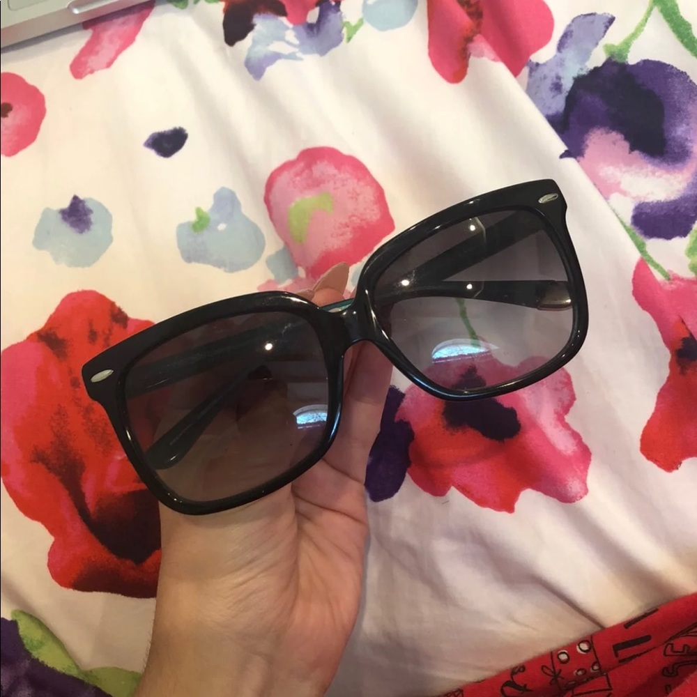 Juicy Couture sunglasses